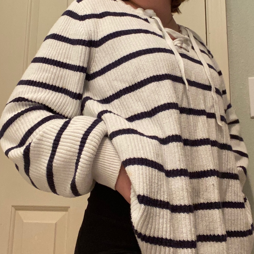 Very soft sweater - Picture 5 of 5